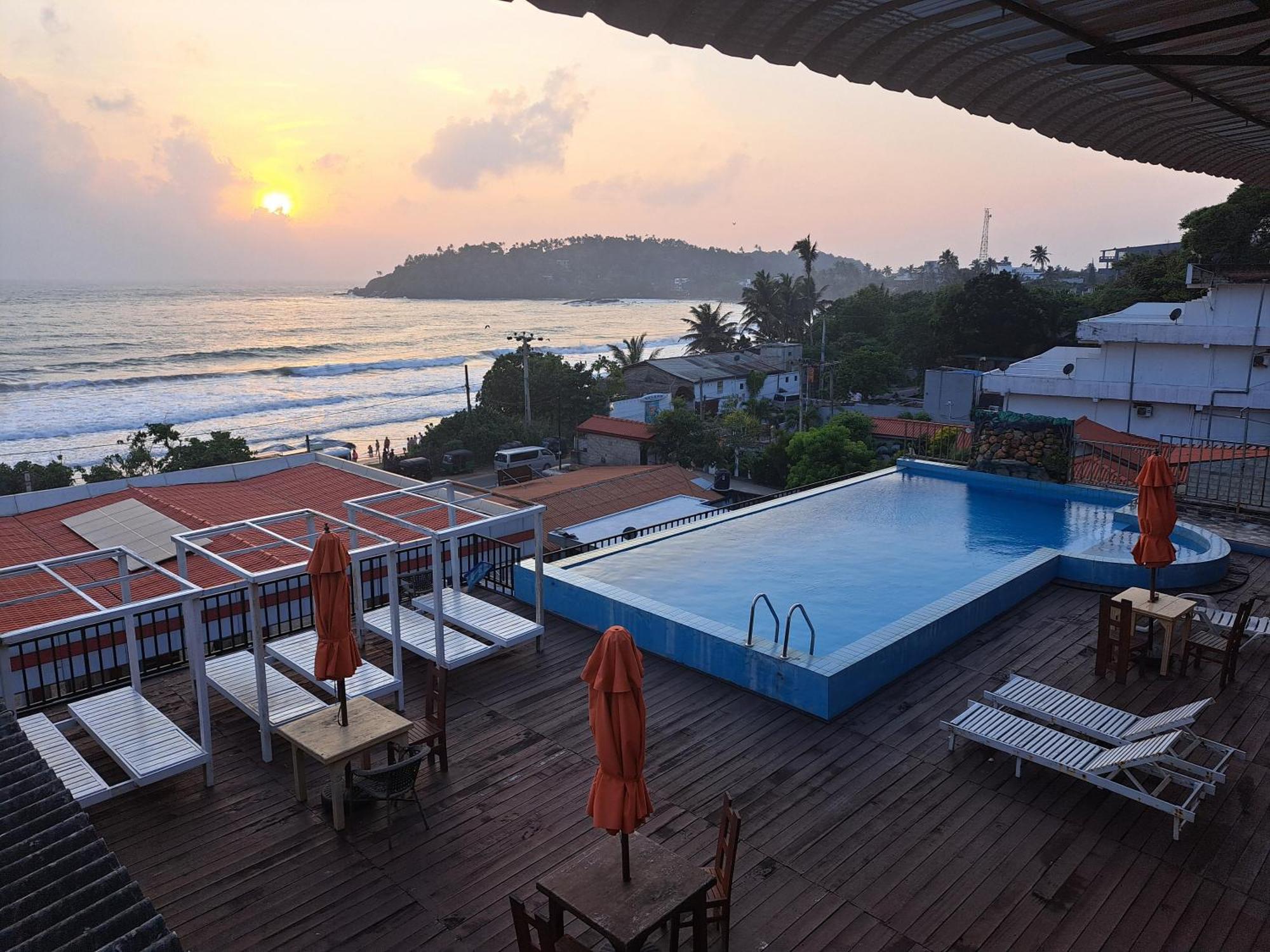 Hotel One World Mirissa Chambre photo