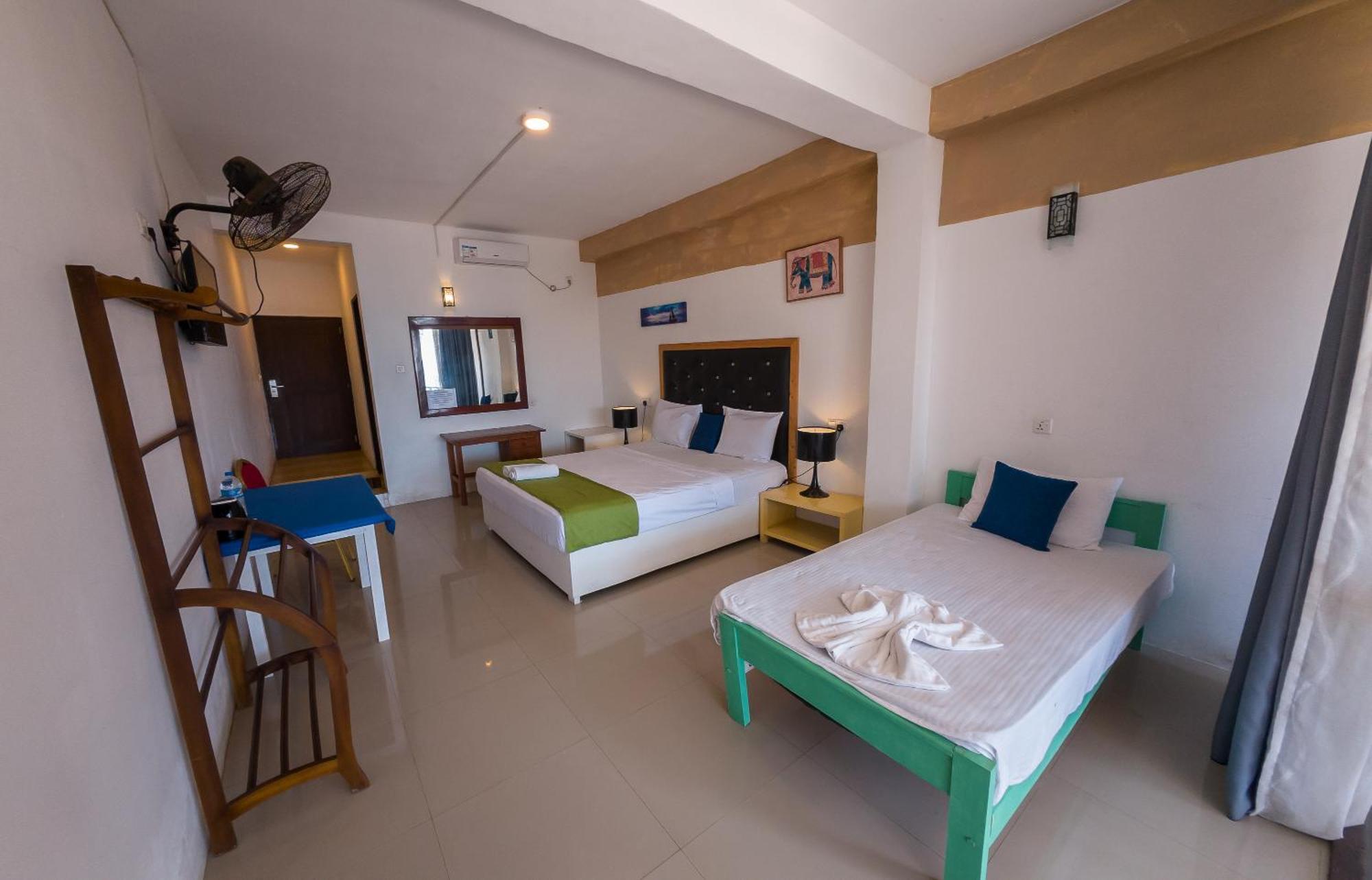 Hotel One World Mirissa Extérieur photo